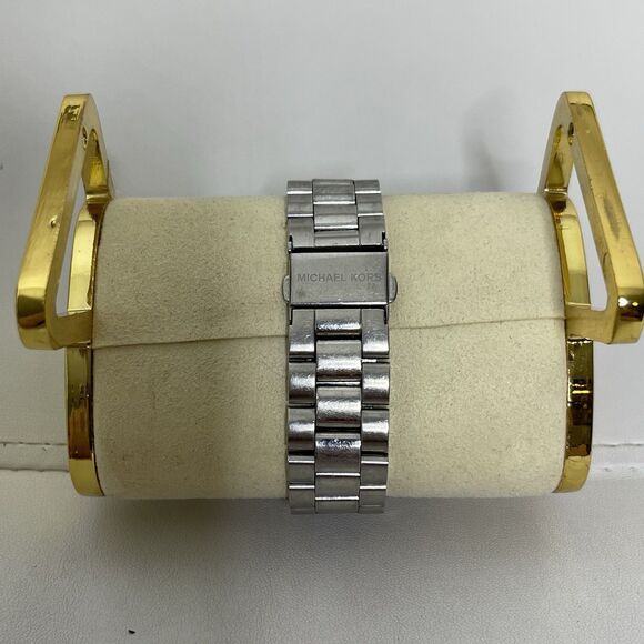 Michael Kors Silver Watch Layton Stainless Steel Chronograph MK5454 Quartz WORKS main image 7